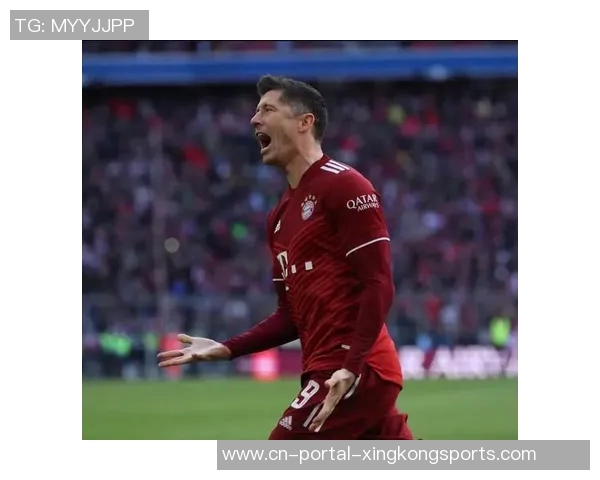 莱万领衔球队新征程展现无与伦比的足球才华与领导力